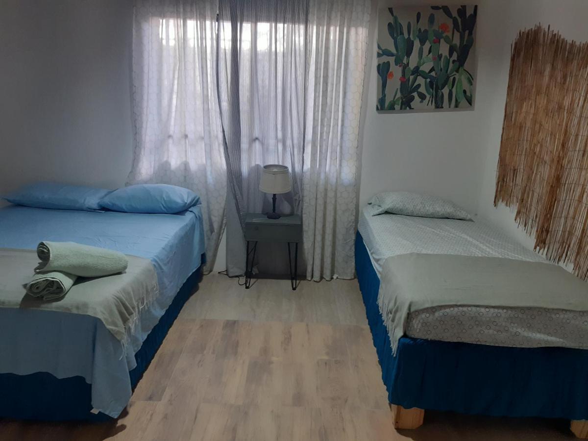 Joebi'S House Walking Distance To Rocky Cay Beach Ideal For Families Or Groups Buenavista  Bagian luar foto