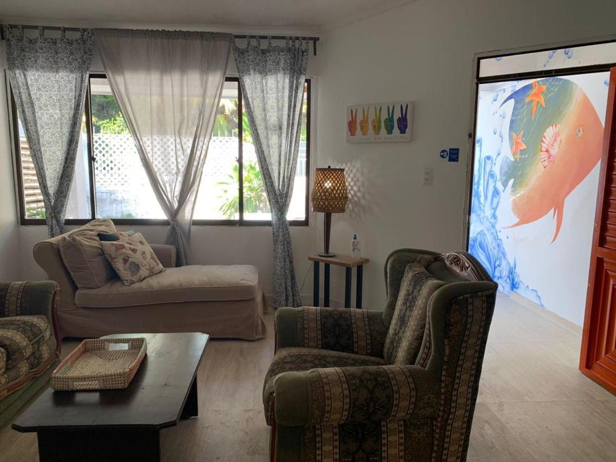 Joebi'S House Walking Distance To Rocky Cay Beach Ideal For Families Or Groups Buenavista  Bagian luar foto